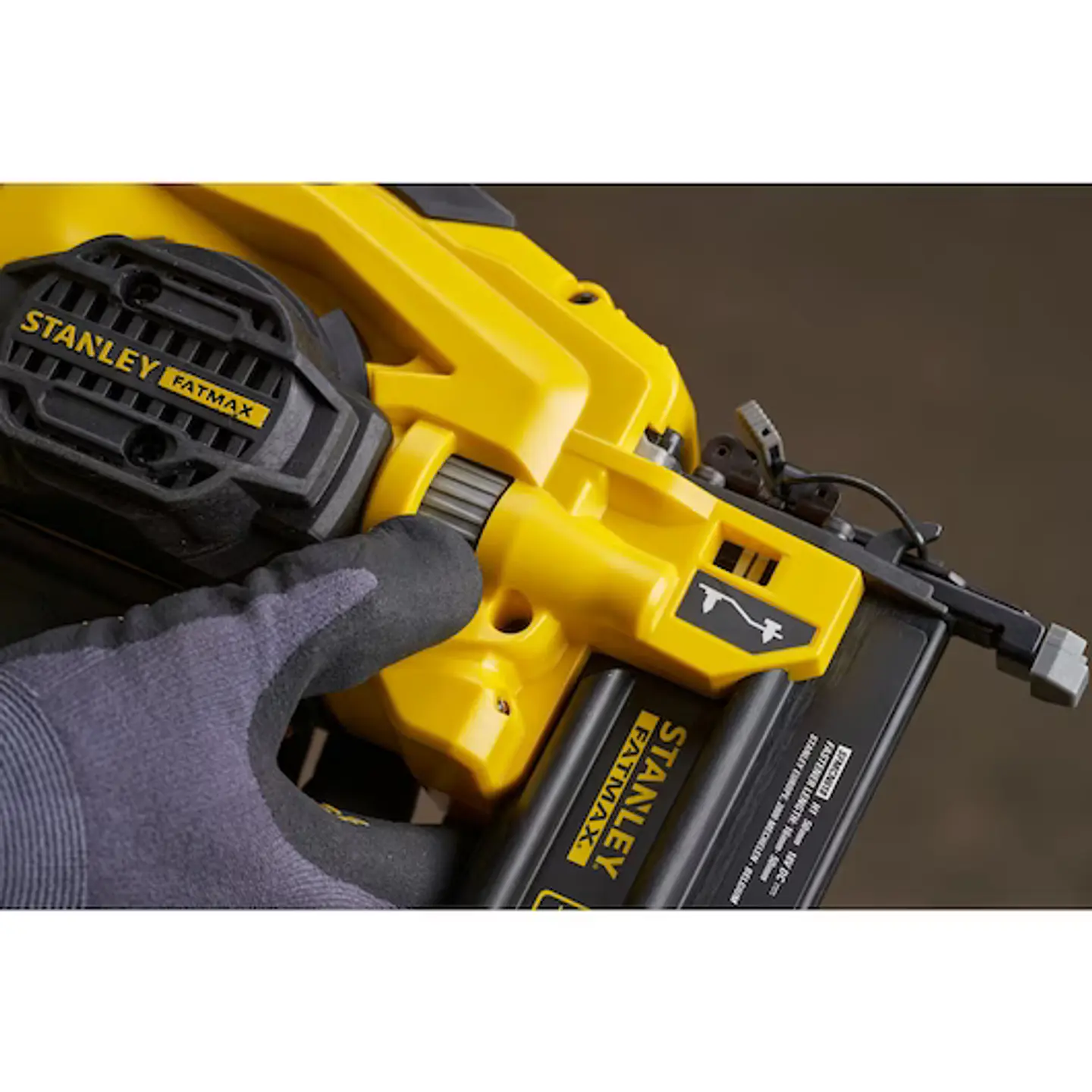 Pregadora de Acabamento V20/18V 1,2mm (18Ga) SFMCN618B FATMAX STANLEY 6