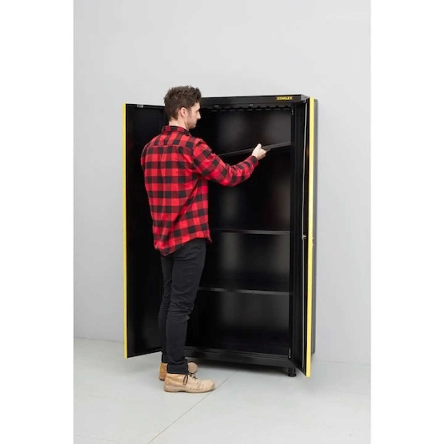 Armário metálico alto com 2 portas STST97957-1 STANLEY 2