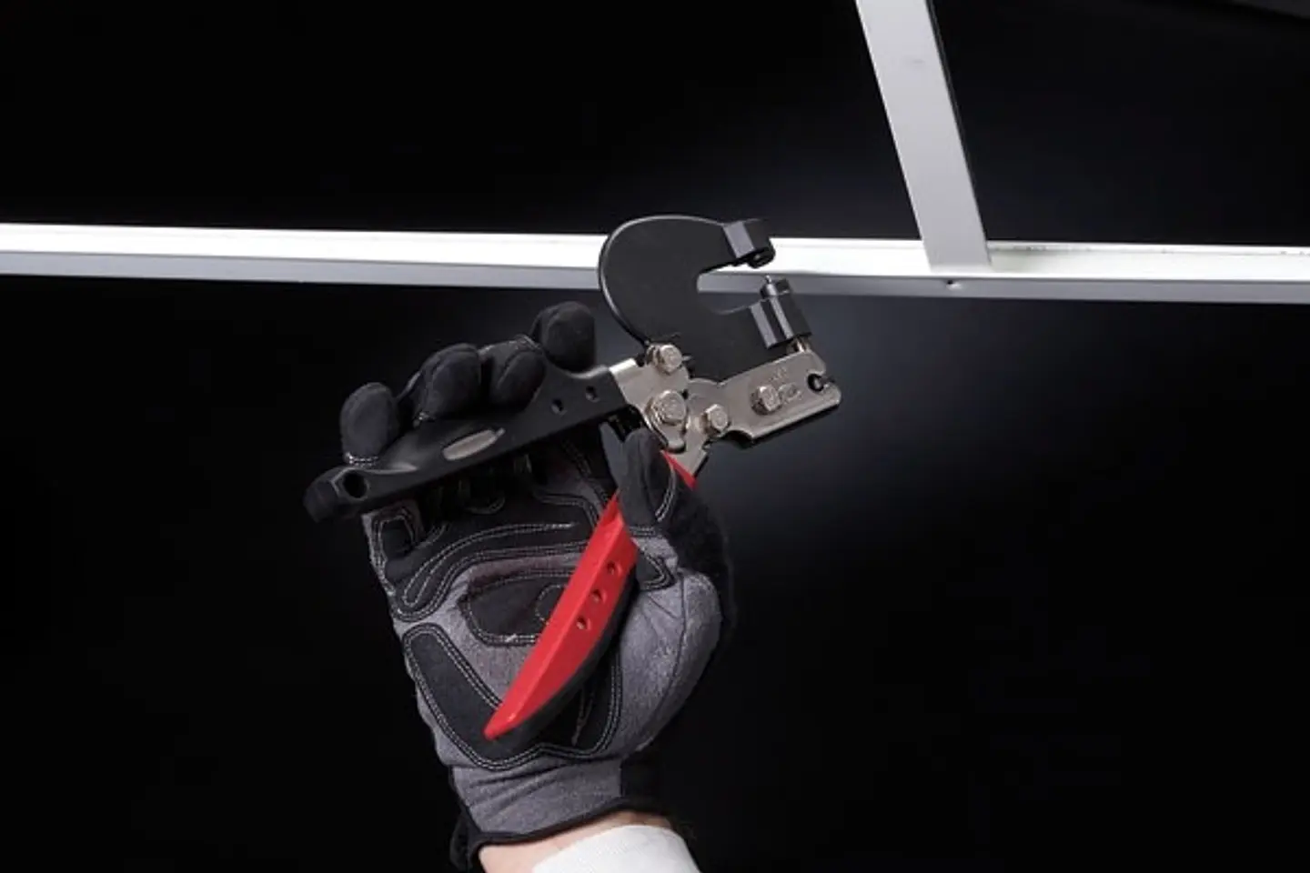 Alicate de Furar Chapa Ø3,2 mm CGPR MALCO 3