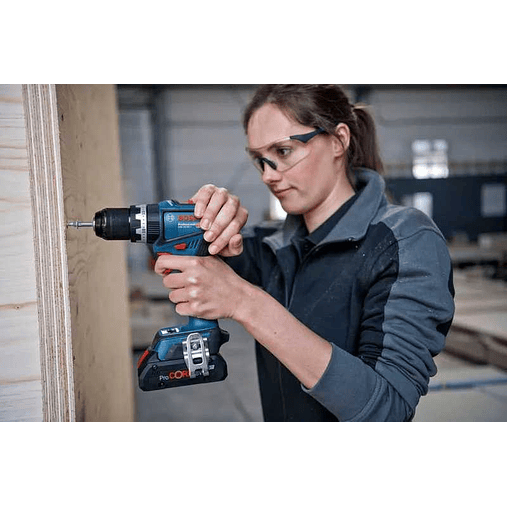 Aparafusadora/Berbequim com percussão sem fio GSB 18V-90 C + 3x ProCORE18V 4Ah BOSCH 6