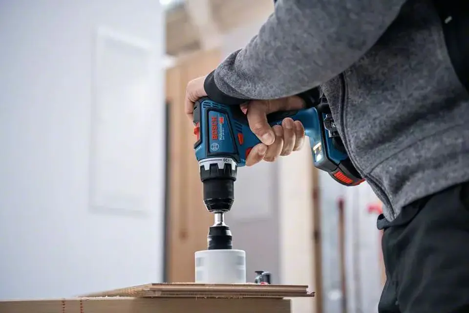Aparafusadora/Berbequim sem fio GSR 18V-90 C + 3 baterias ProCORE18V 4.0Ah BOSCH 5