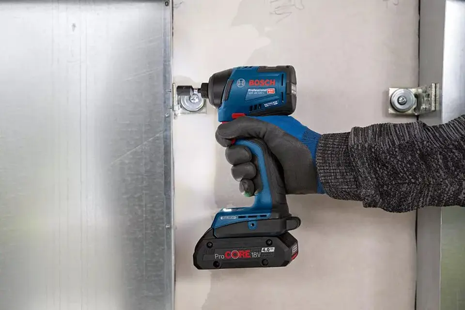 Aparafusadora de impacto GDR 18V-220 C + Mala L-BOXX BOSCH 7