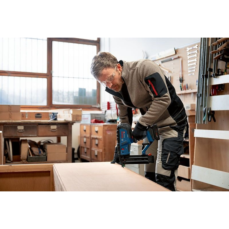 Pistola de pregos sem fio para madeira GNH 18V-50 M BOSCH 6