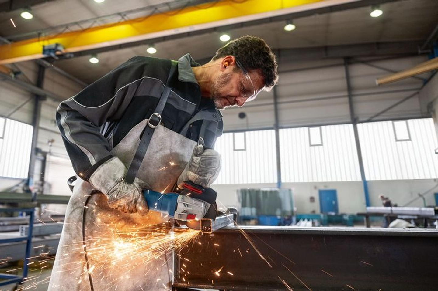 Rebarbadora pequena 115mm 1.200W GWS 12-115 BOSCH 6