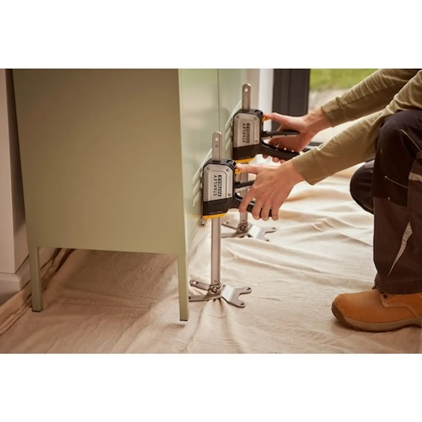 Elevador multiusos TradeLift™ FMHT83550-1 (1 UN.) STANLEY 7