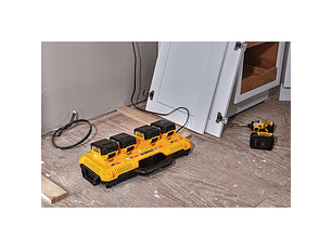 Carregador de Baterias Rápido de 4 Tomadas XR FlexVolt 54V/18V/12V Li-Ion DCB104 DEWALT 