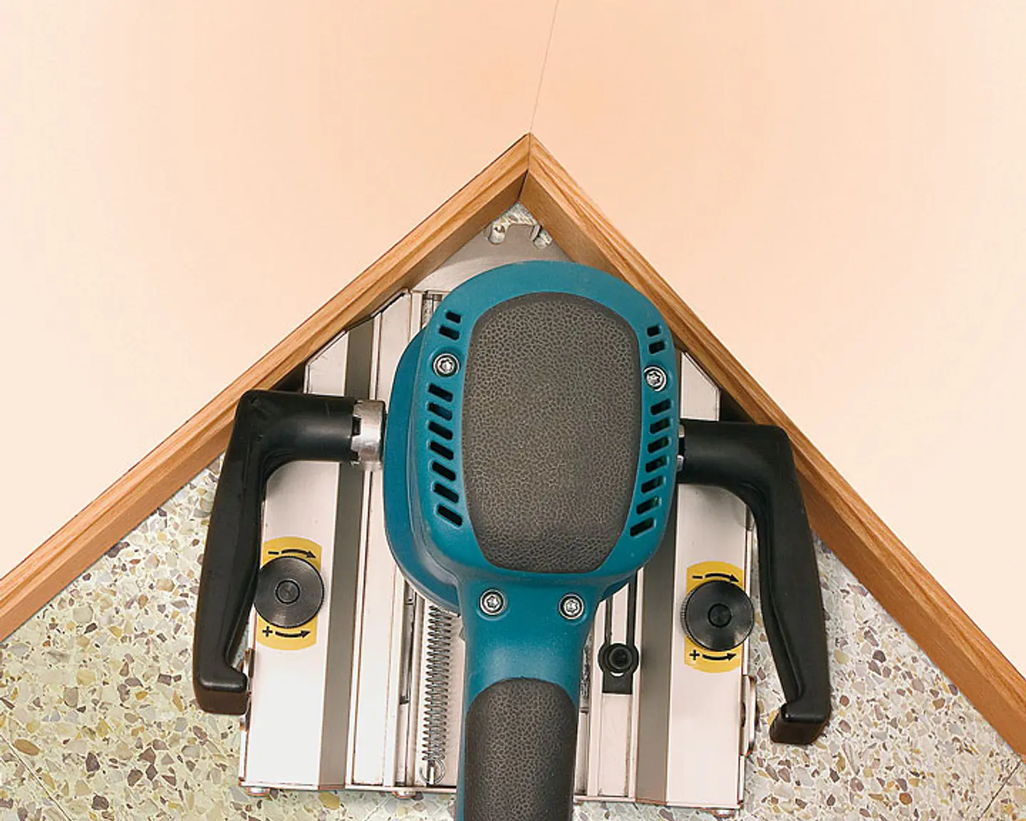 Fresadora de Parquet 1.300W RZ270S VIRUTEX (EXCLUSIVO ONLINE) 5