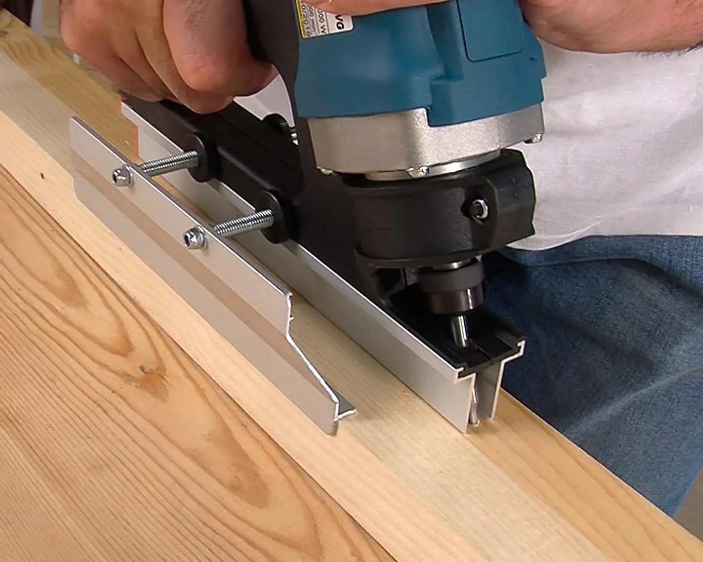 Fresadora de Vedante de 1.000W RA17VG VIRUTEX (EXCLUSIVO ONLINE) 5