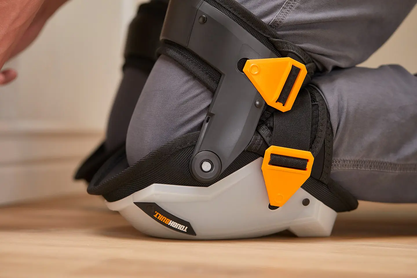 Joelheiras com Suporte da Coxa GELFIT™ GRIP TB-KP-G3R TOUGHBUILT 3