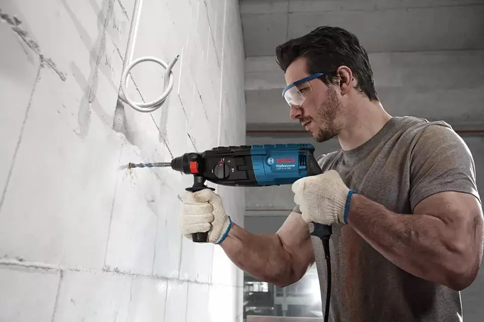 Martelo perfurador SDS plus GBH 240 BOSCH 2