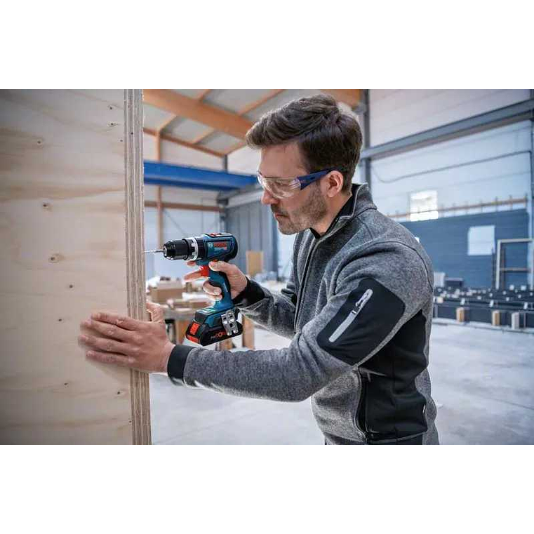 Aparafusadora/Berbequim com percussão sem fio GSB 18V-90 C + Mala L-BOXX BOSCH 2