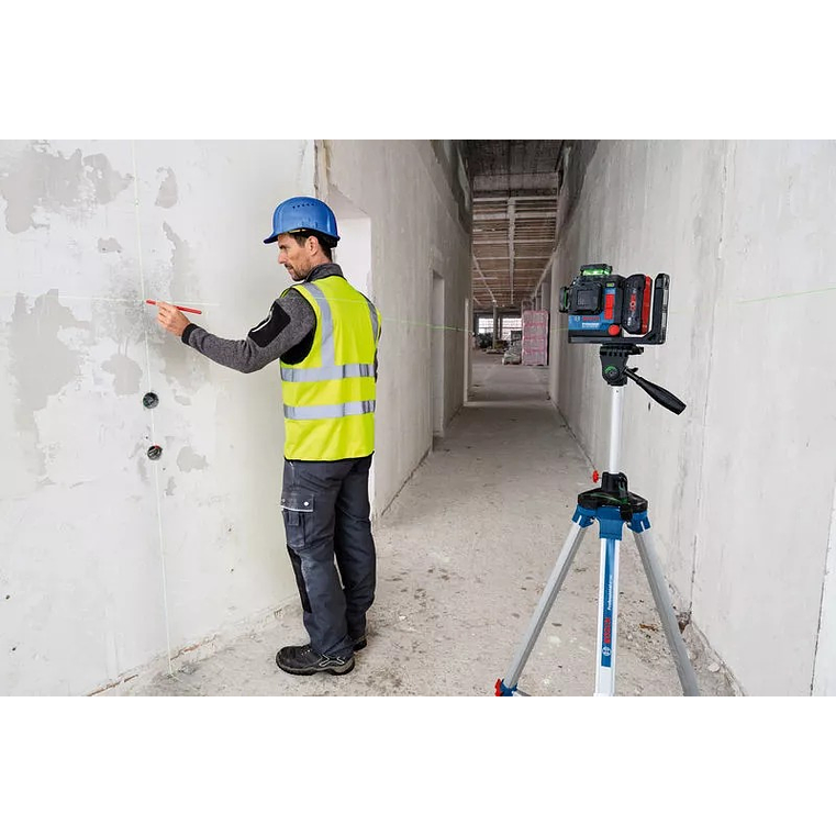 Nivel laser 3 Linhas Verdes GLL 18V-120-33 CG + 1 Bateria ProCORE18V 4.0Ah + Carregador BOSCH 4