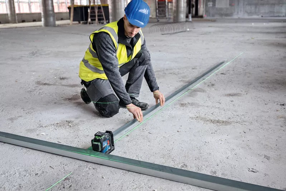 Nivel laser 3 Linhas Verdes GLL 80-33 G BOSCH 8