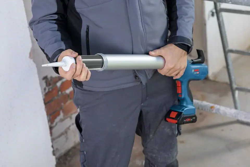 Pistola de silicone a bateria GCG 18V-600 BOSCH 4