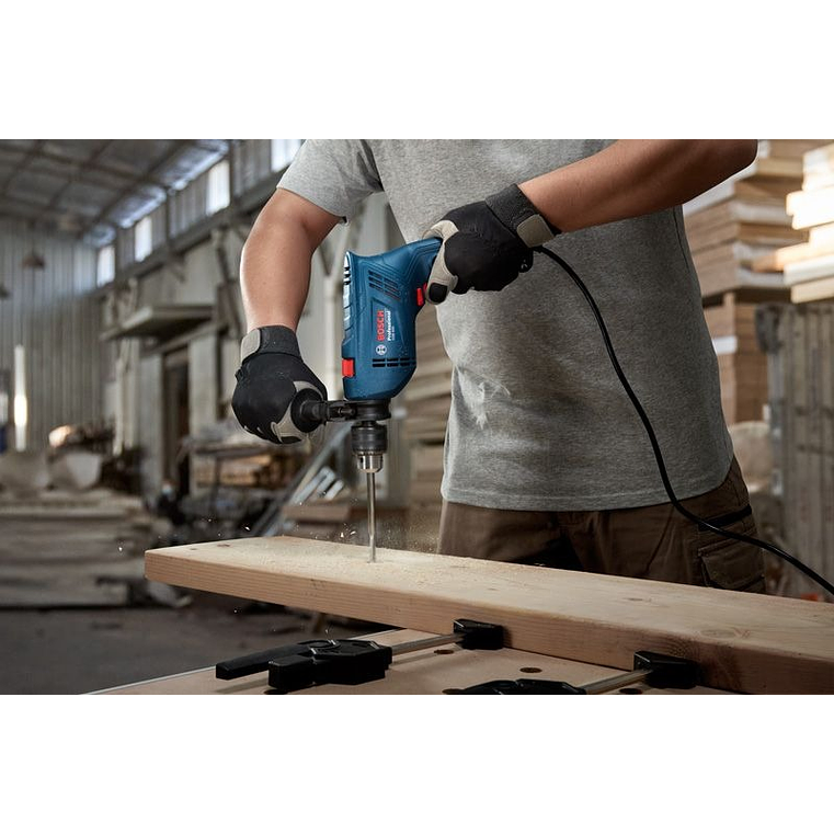 Berbequim com percussão GSB 600 BOSCH 8