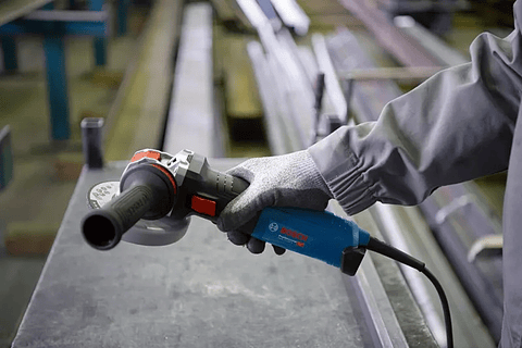 Rebarbadora pequena X-LOCK com regulador de velocidade GWX 17-125 S BOSCH