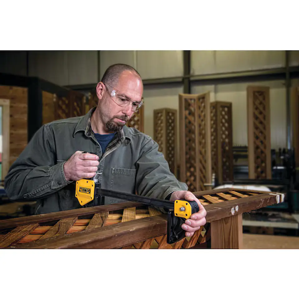 Grampo de Aperto Rápido XL 600mm DWHT0-83186 DEWALT 3