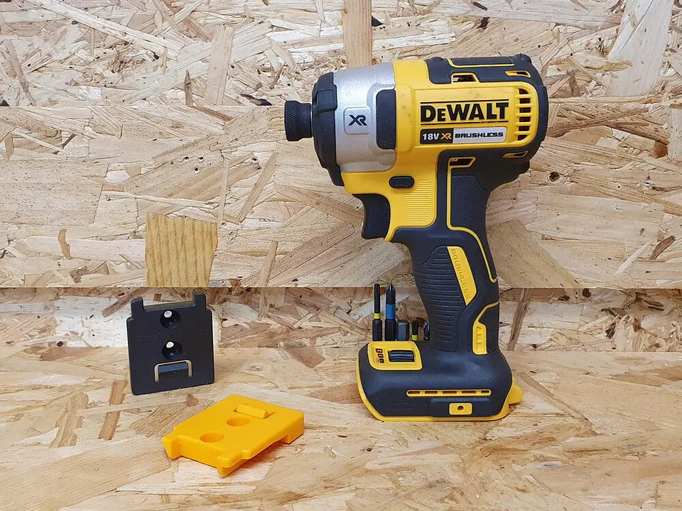 Suporte para Aparafusadoras Dewalt XR18V e Flexvolt TM-DW18-YLW-4LF STEALTHMOUNTS (4 Uni.) 3