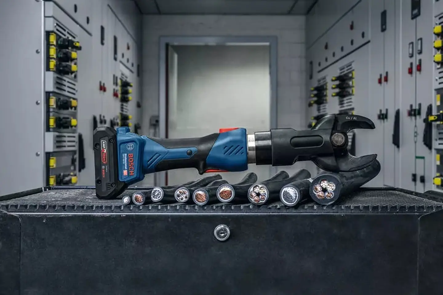 Ferramenta de corte de cabos hidraulica sem fio GKH 18V-50 BOSCH 3
