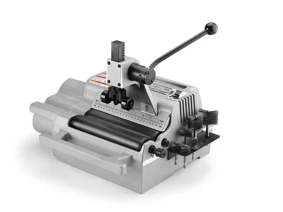 Máquina de Corte e Preparação de Tubo Cobre e Aço Inoxidável 122 96362 RIDGID 2