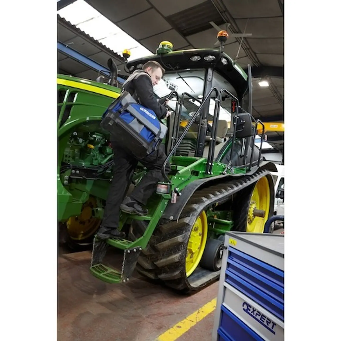 Mala para ferramenta 20'' em tecido resistente E010601 EXPERT by FACOM 8