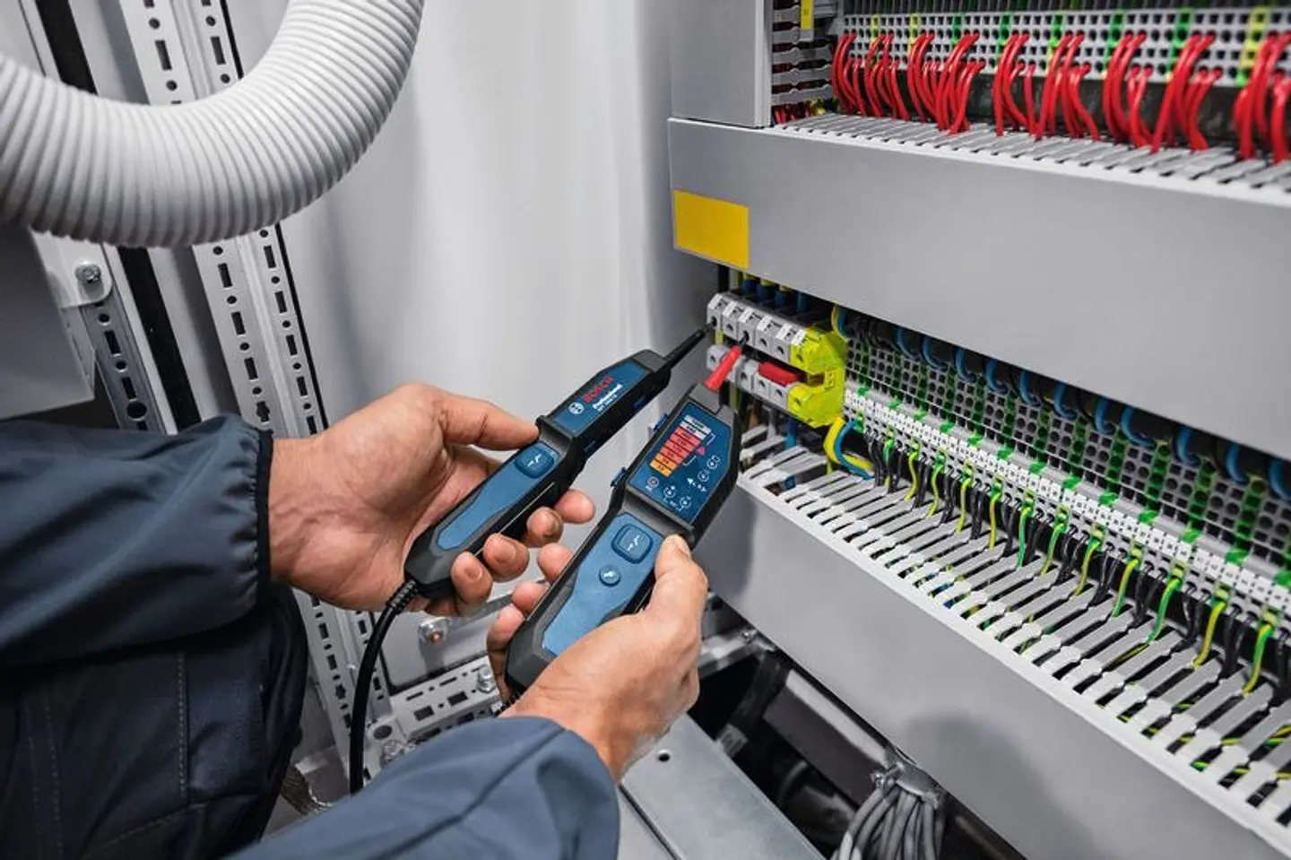 Testador de tensão GVT 1000-15 BOSCH 7