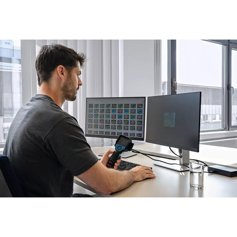 Câmara térmica GTC 12V-450-13 + 4 pilhas (AA) BOSCH 3