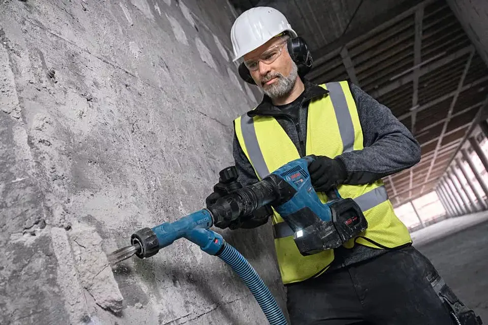 Martelo demolidor SDS Max sem fio BITURBO GSH 18V-5 BOSCH 6