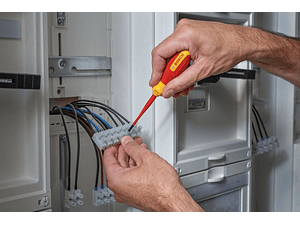 Chave de fenda SL 3.5x75 VDE BOSCH