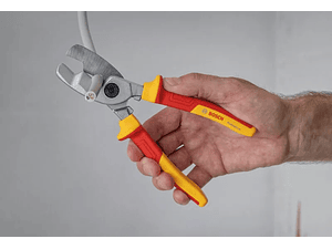 Tesoura para cabos VDE 200mm BOSCH