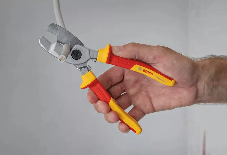 Tesoura para cabos VDE 200mm BOSCH 2