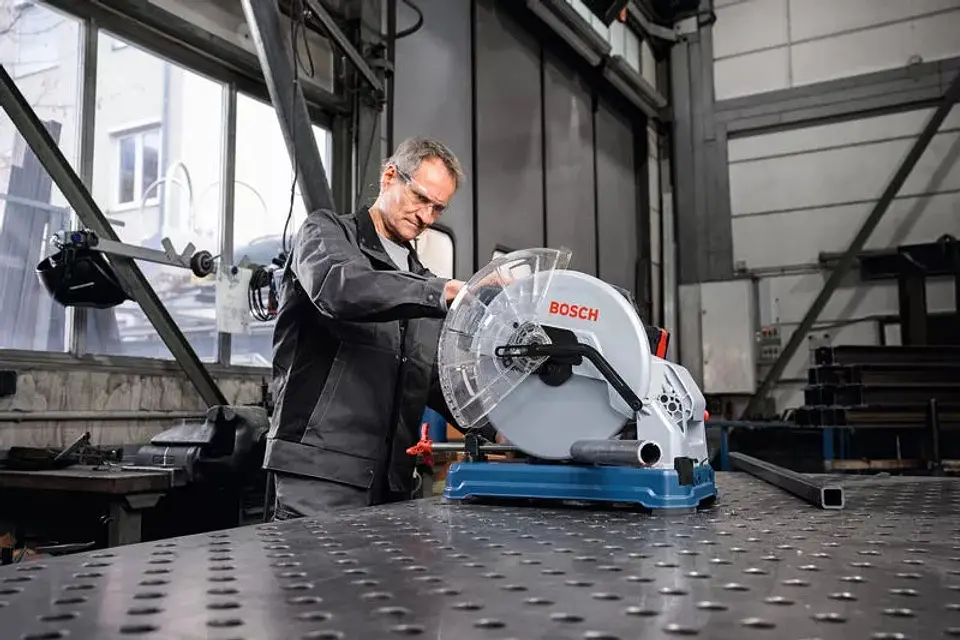 Serra para metal sem fio GCD 18V-355 BOSCH 7