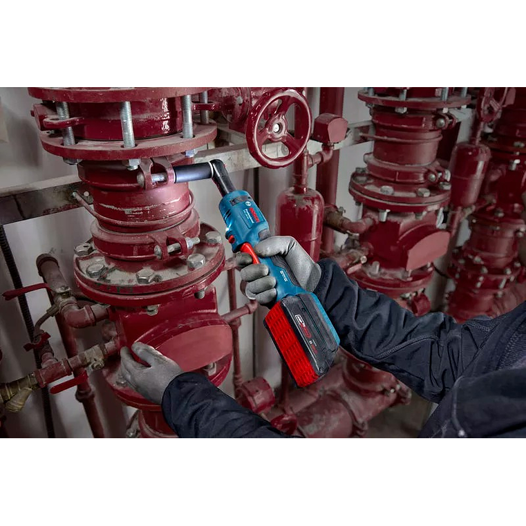 Chave de roquete sem fio GRC 18V-62 + 2 Baterias 18V 2.0Ah BOSCH 4