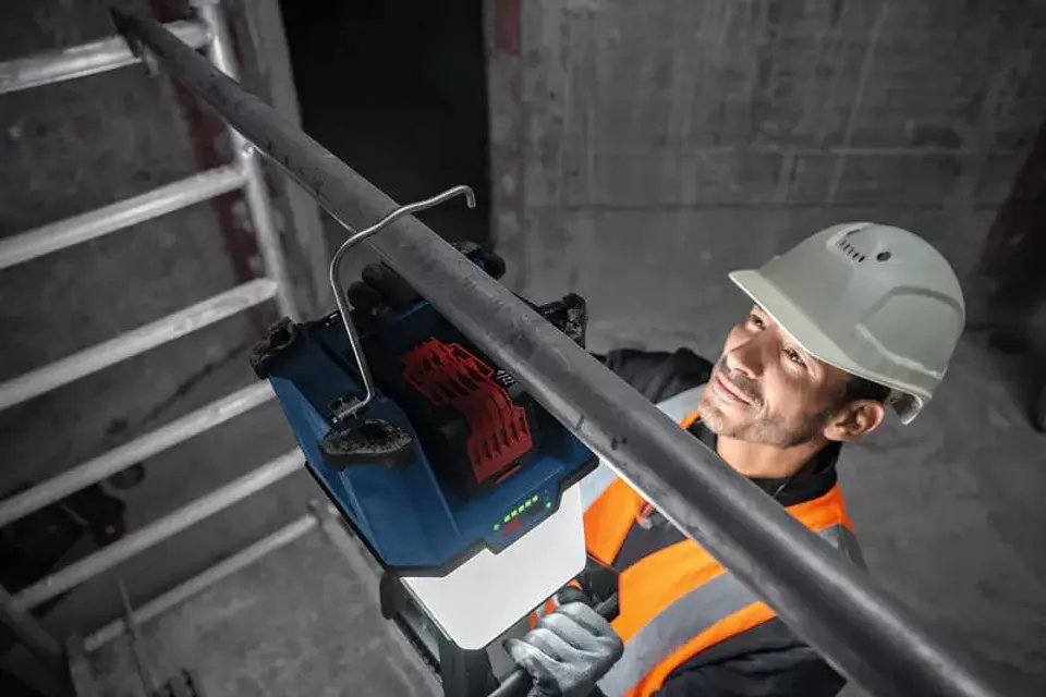 Lanterna sem fio para estaleiro de obras GLA 18VH-7500 BOSCH 5