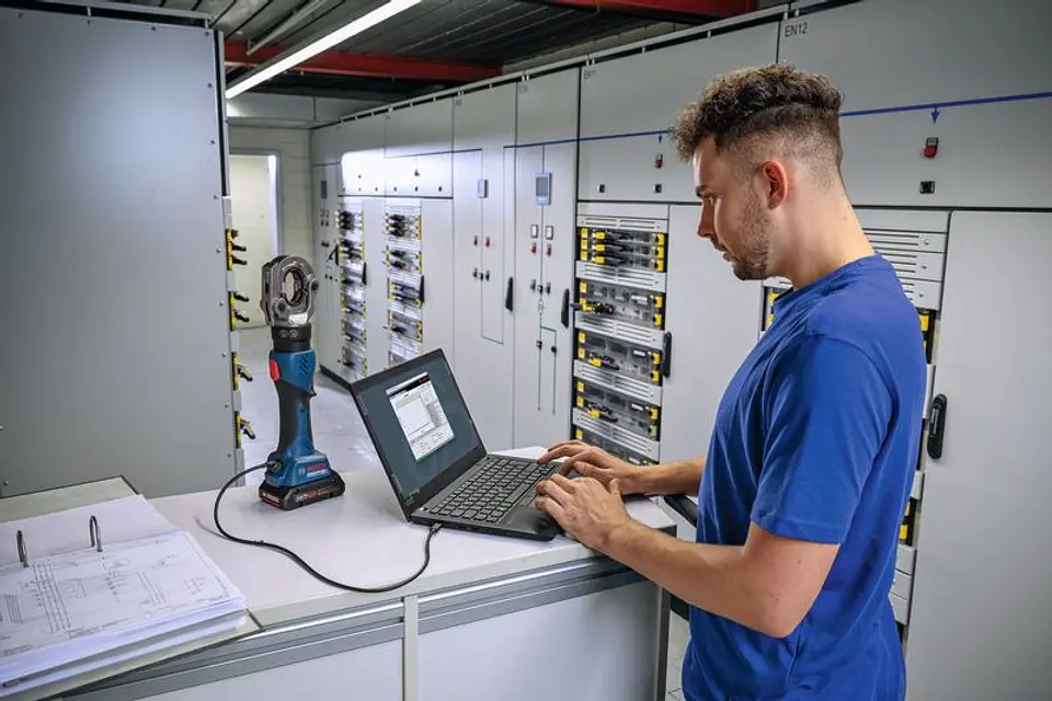 Ferramenta de cravar hidráulica sem fio GPH 18V-60 BOSCH  5