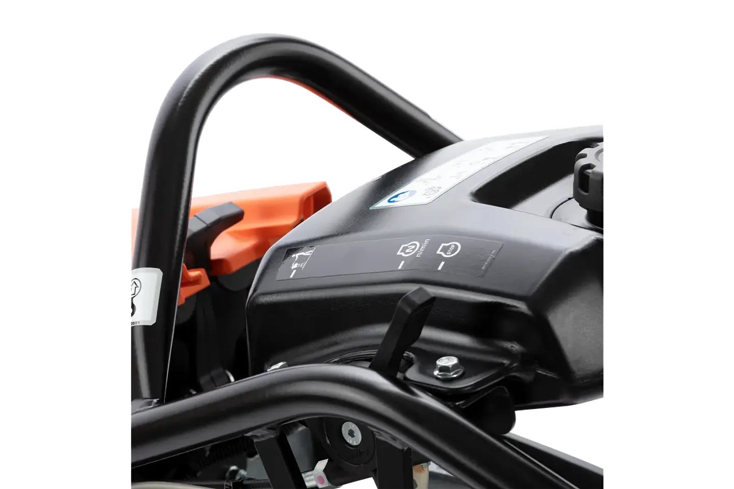 Saltitão Compactador a Gasolina de 230mm + Kit de Rodas LT 6005 HUSQVARNA 6