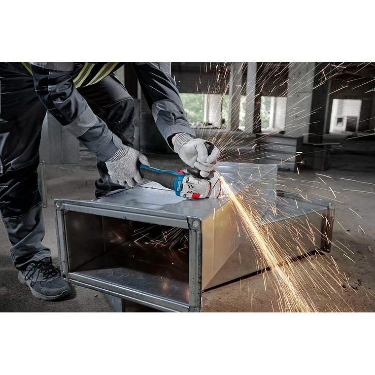 Rebarbadora sem fio GWS 18V-8 (125) + 2x baterias 18V 4.0Ah BOSCH 6