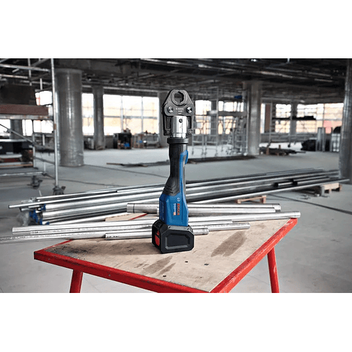 Ferramenta de prensagem sem fio GPT 18V-32 + SET 4 Mordentes U 16 / 20 / 25 / 32 BOSCH 4