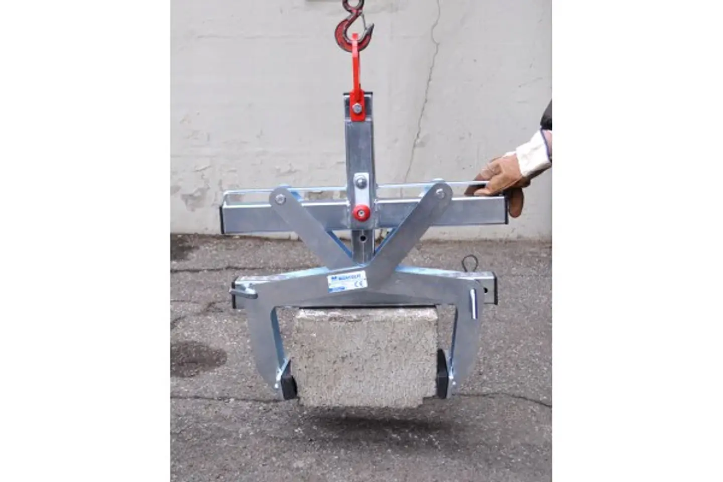 Pinça de elevação Manual ou por Guincho até 200Kg 16 MONTOLIT 6