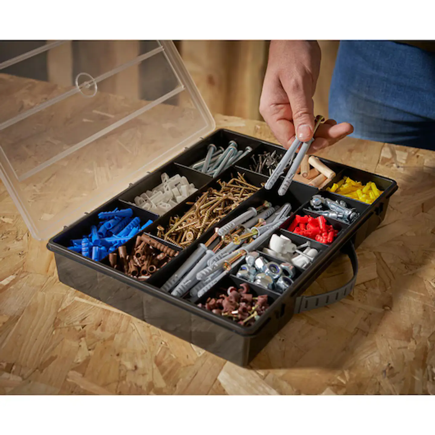 Organizador de 14 Compartimentos 1-92-761 STANLEY 3