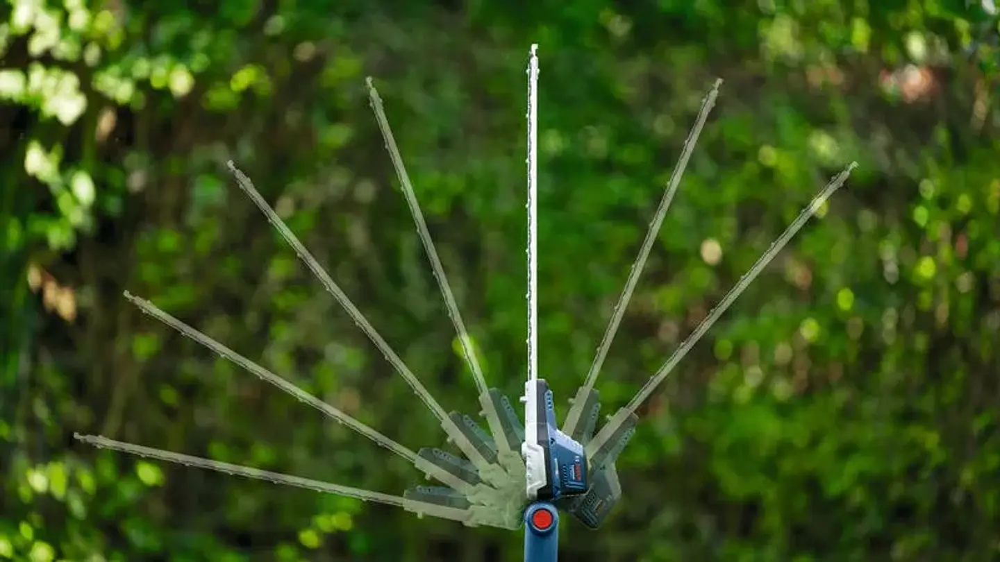 Corta-sebes telescópico sem fio GKE 18V-25 TP BOSCH 7