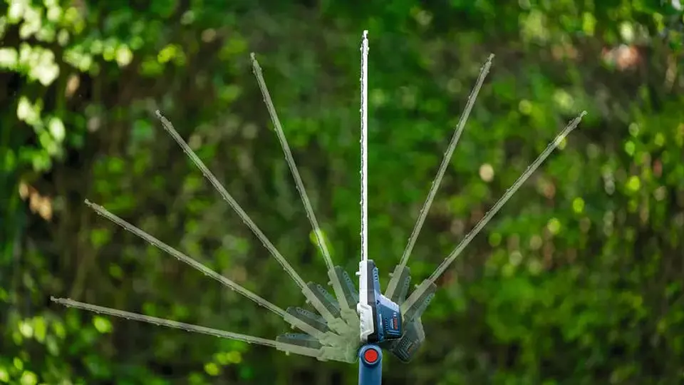 Corta-sebes telescópico sem fio GKE 18V-25 TP BOSCH 7