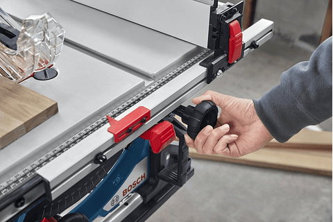 Serra de mesa sem fio GTS 18V-70 BOSCH