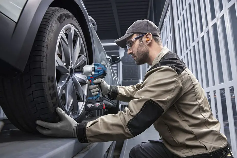 Aparafusadora de impacto sem fio GDS 18V-780 BOSCH 13