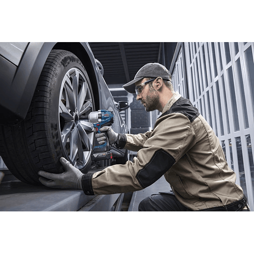 Aparafusadora de impacto sem fio GDS 18V-780 + Mala L-BOXX BOSCH 13