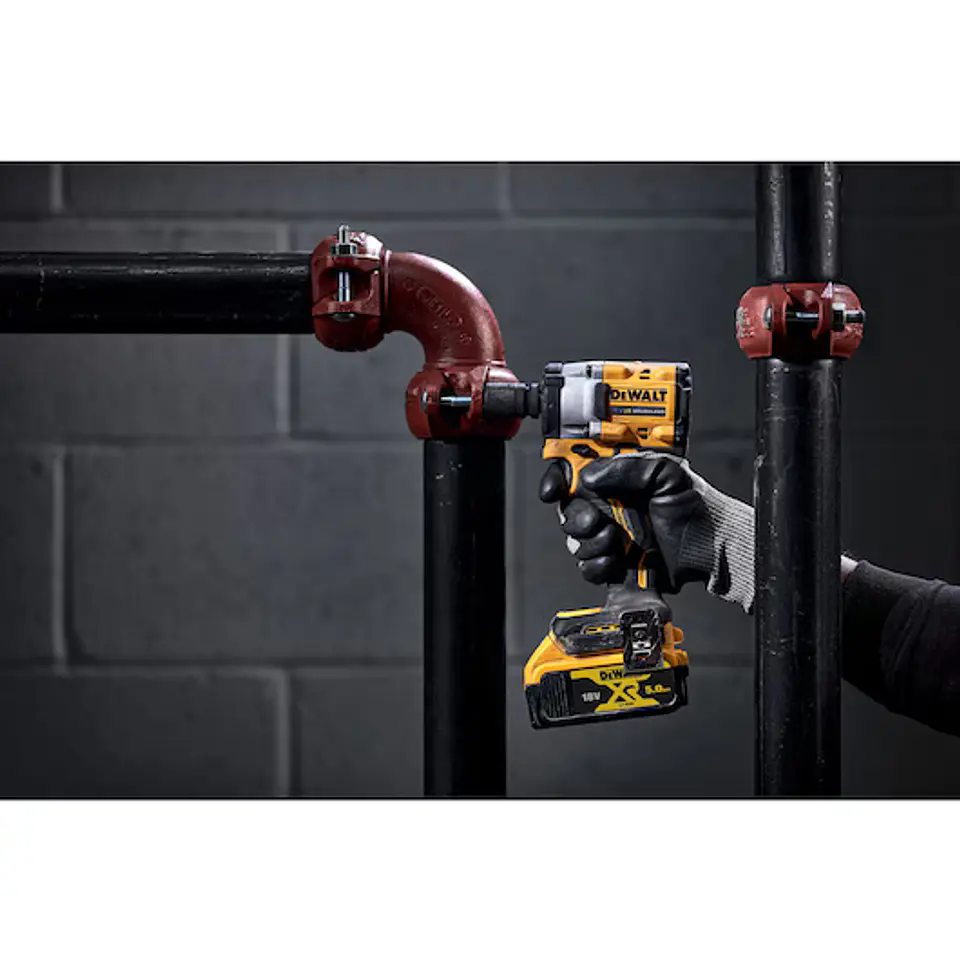 Aparafusadora Impacto XR18V 406Nm + 2 Baterias 5.0Ah DCF922P2T DEWALT 4