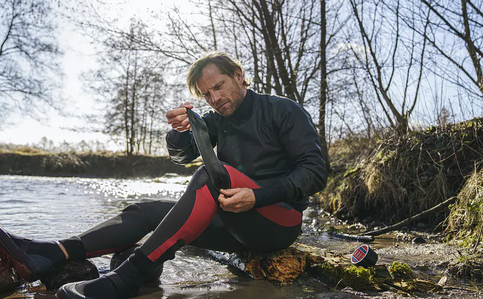 Rolo Fita Reparadora Preto Ultra Power Underwater 50 mm x 1,5 mts. 56491 TESA 4