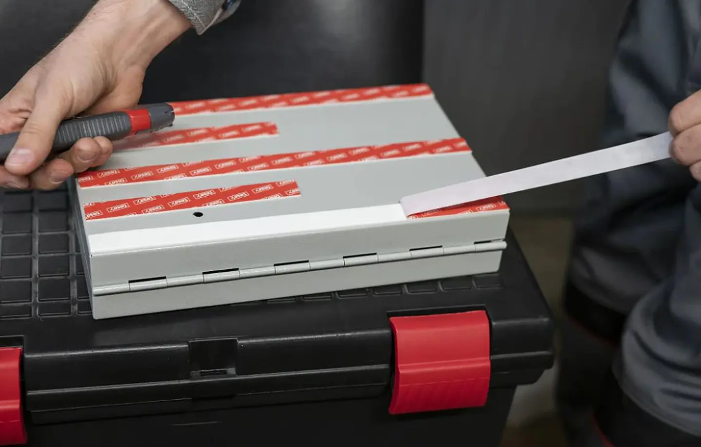 Rolo Fita Dupla Face Ultra Forte Branca  19 mm x 1,5 mts. 66792 TESA 2