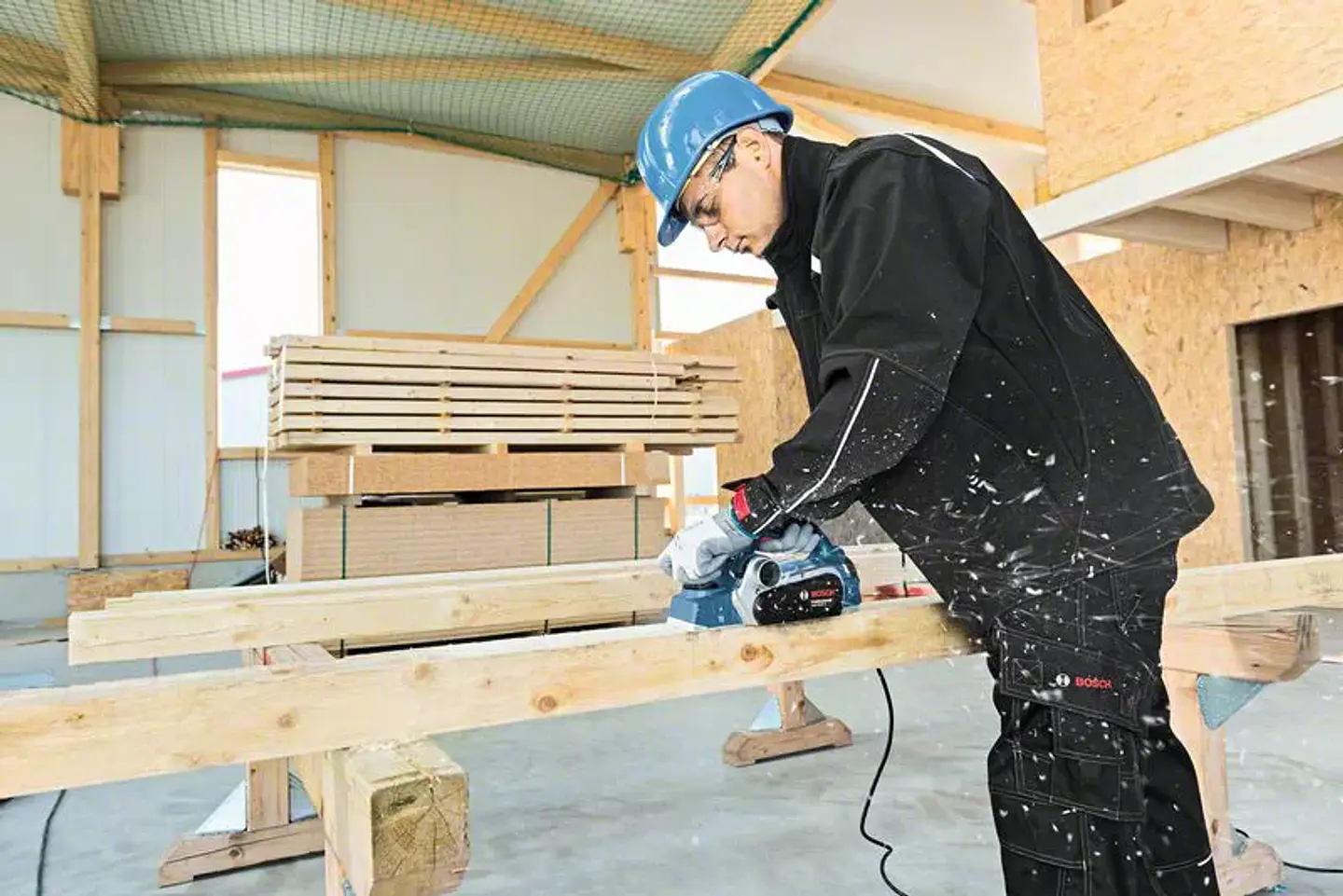 Plaina GHO 26-82 D + Mala BOSCH 6