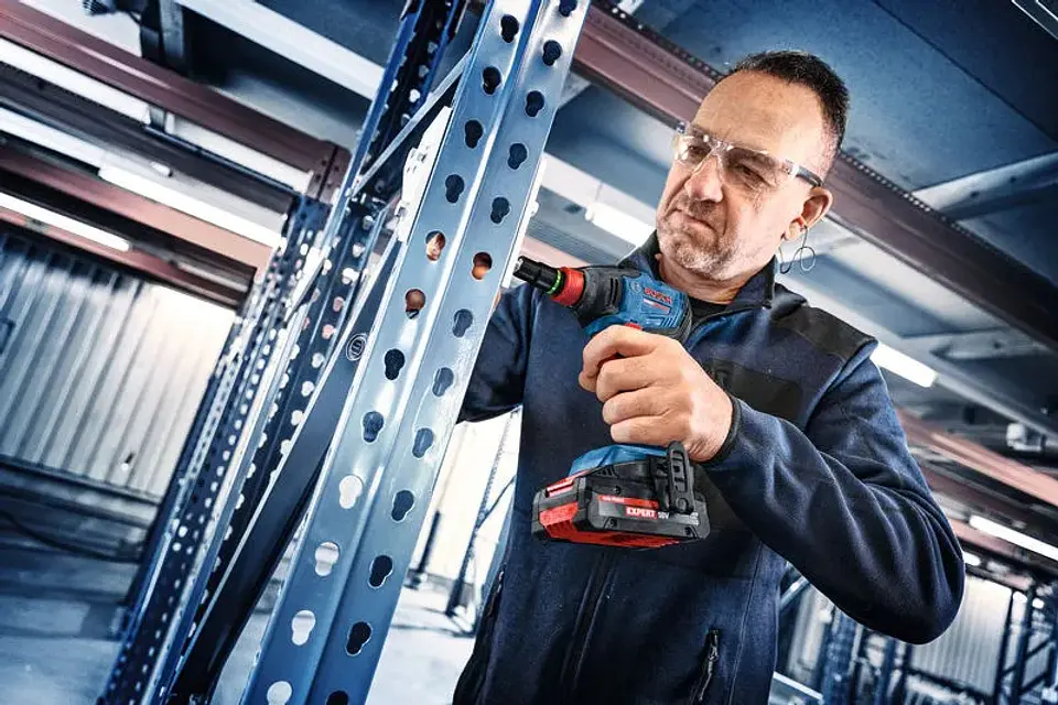 Aparafusadora de impacto sem fio EXPERT EXDX18V-210 BOSCH 6